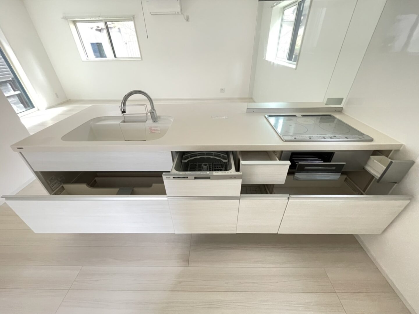 キッチン① キッチン①